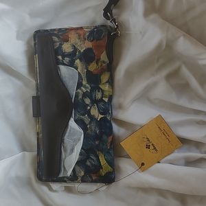 Patricia Nash wallet